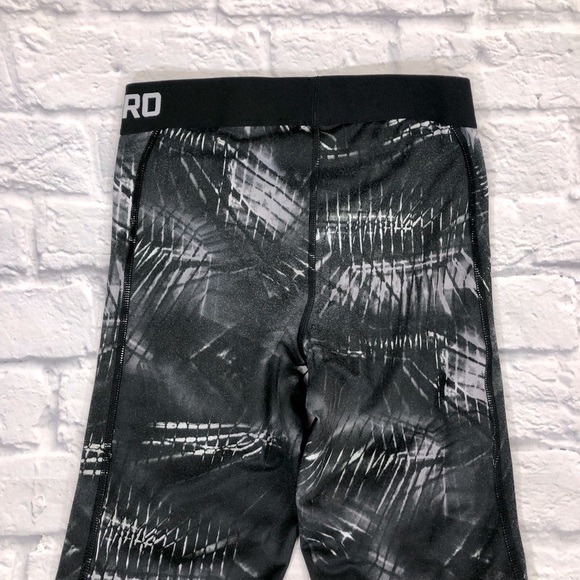 Nike Pro Leggings Black & Gray Size Small Fitted Stretchy - Picture 9 of 11